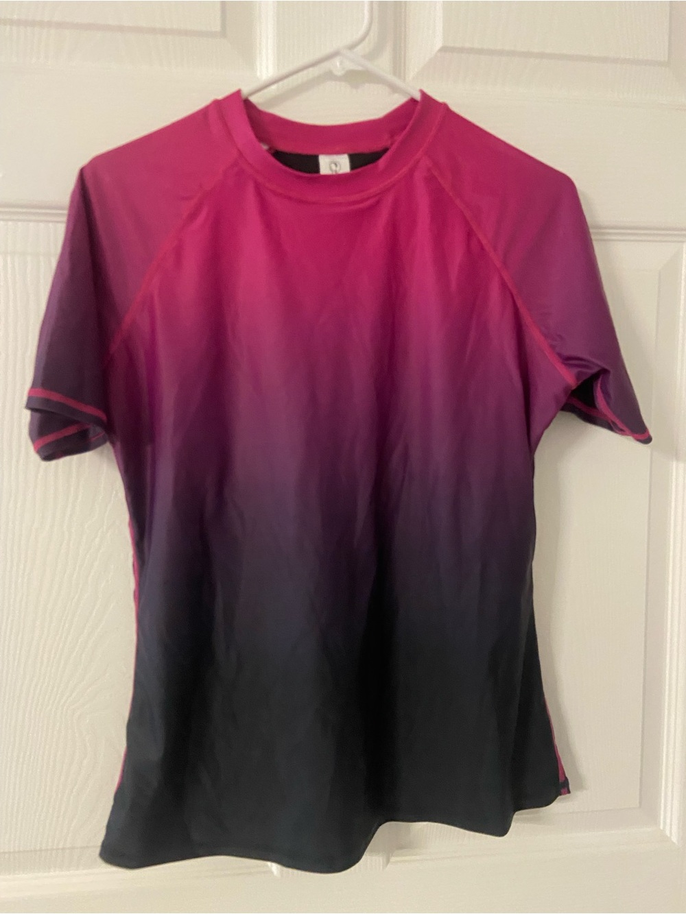 T42- HALCURT Ombre Short Sleeve Swim RashGuard